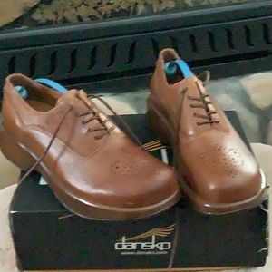 Dansko women’s shoe